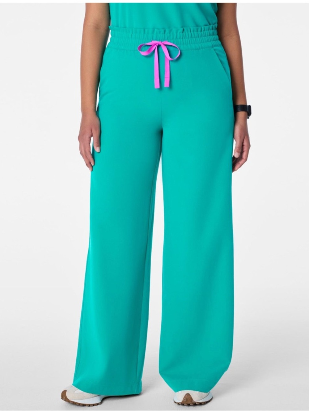 Figs Allison high rise ultra wide leg scrub pants Lagoon size S regular NWT